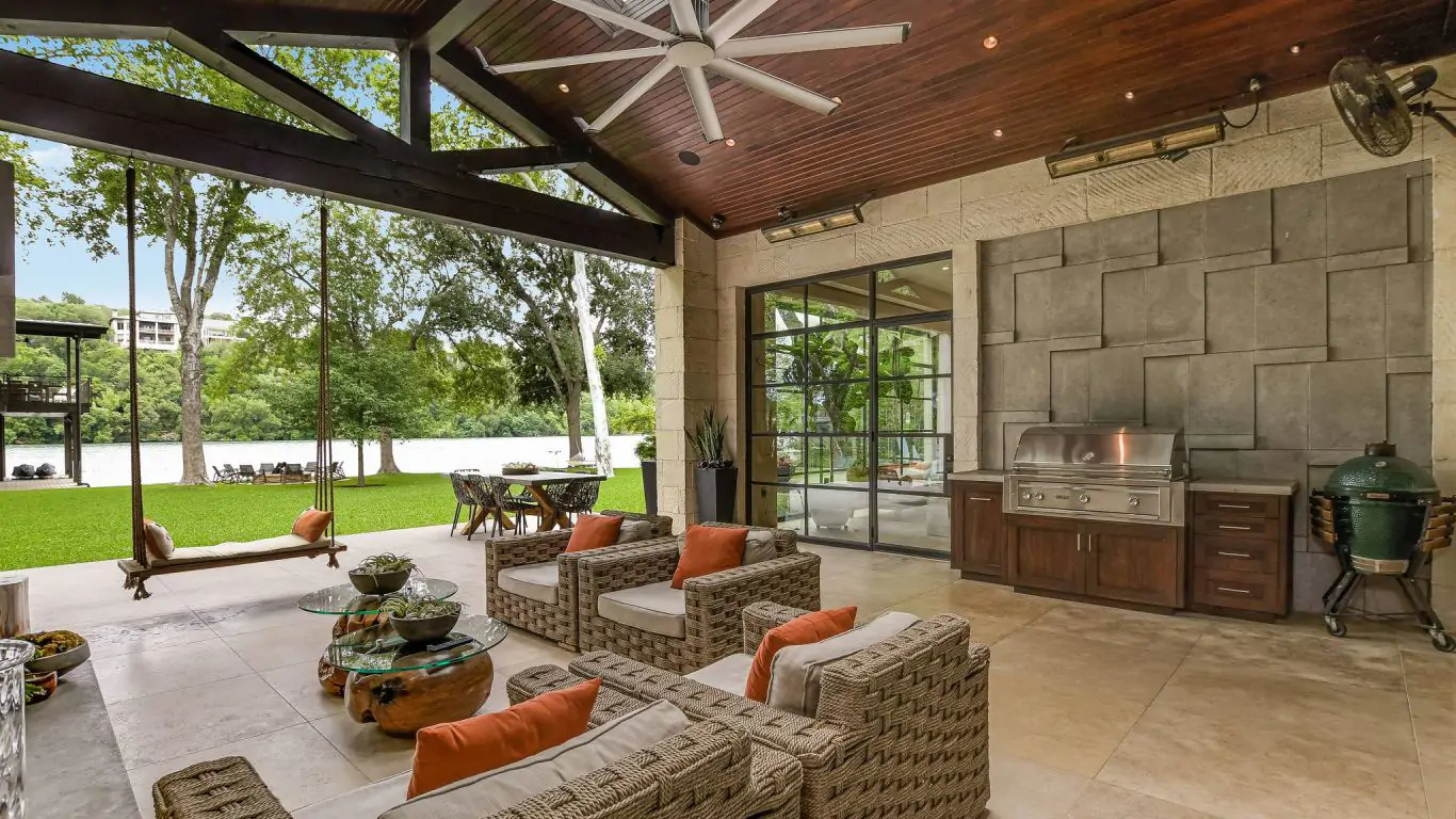 Villa Viona | Austin