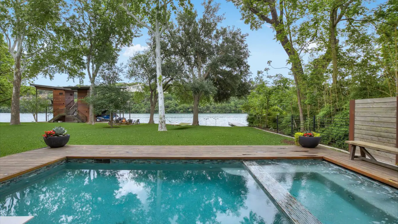 Villa Viona | Austin