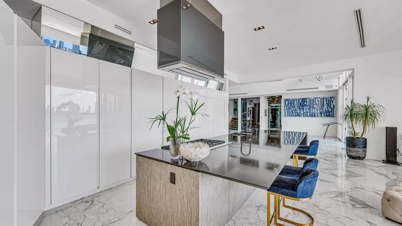 Villa Corra | Miami