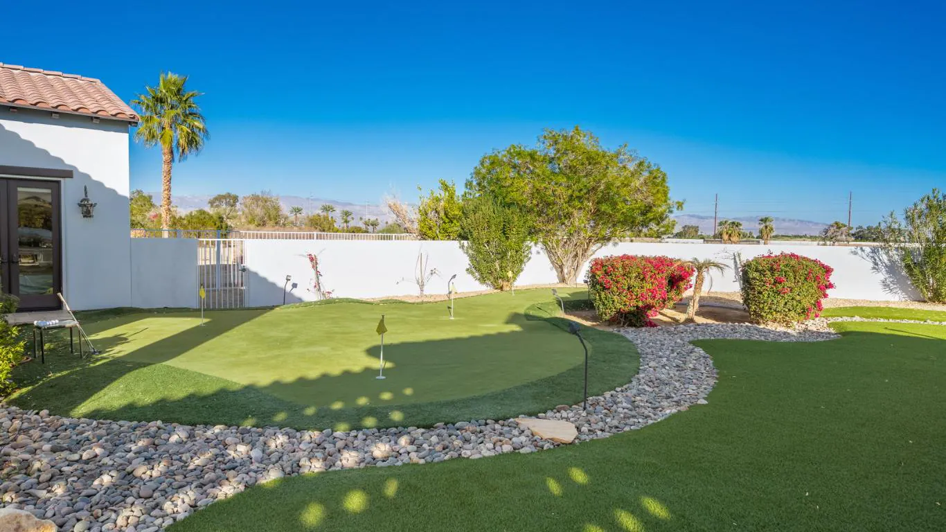 The Vista Estate | Palm Springs