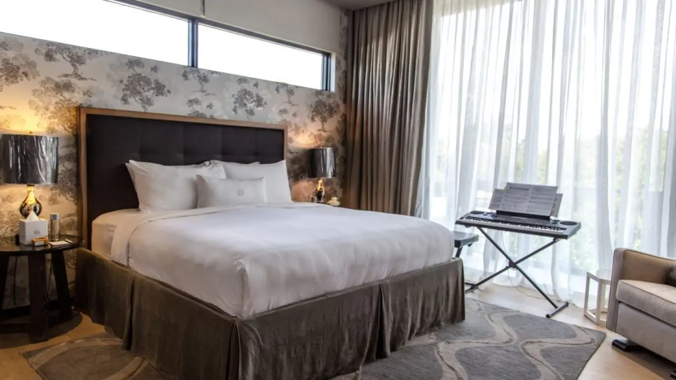 Villa Izzy | Miami