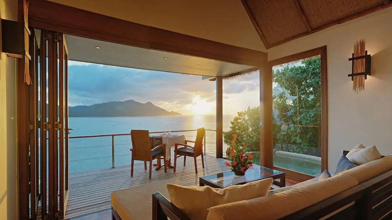 Royal Davui | Pacific Ocean Islands