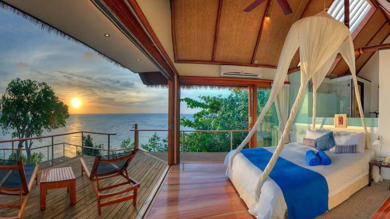 Royal Davui | Pacific Ocean Islands