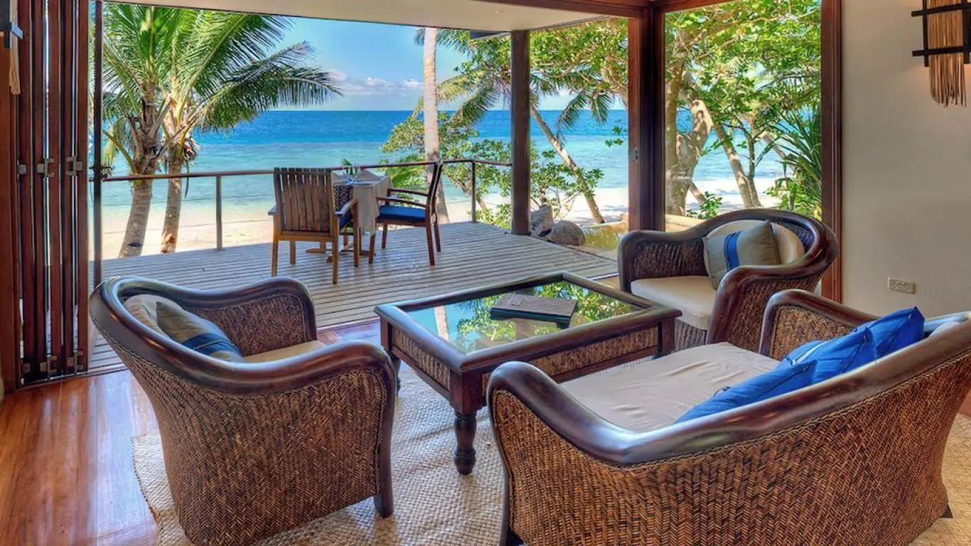 Royal Davui | Pacific Ocean Islands