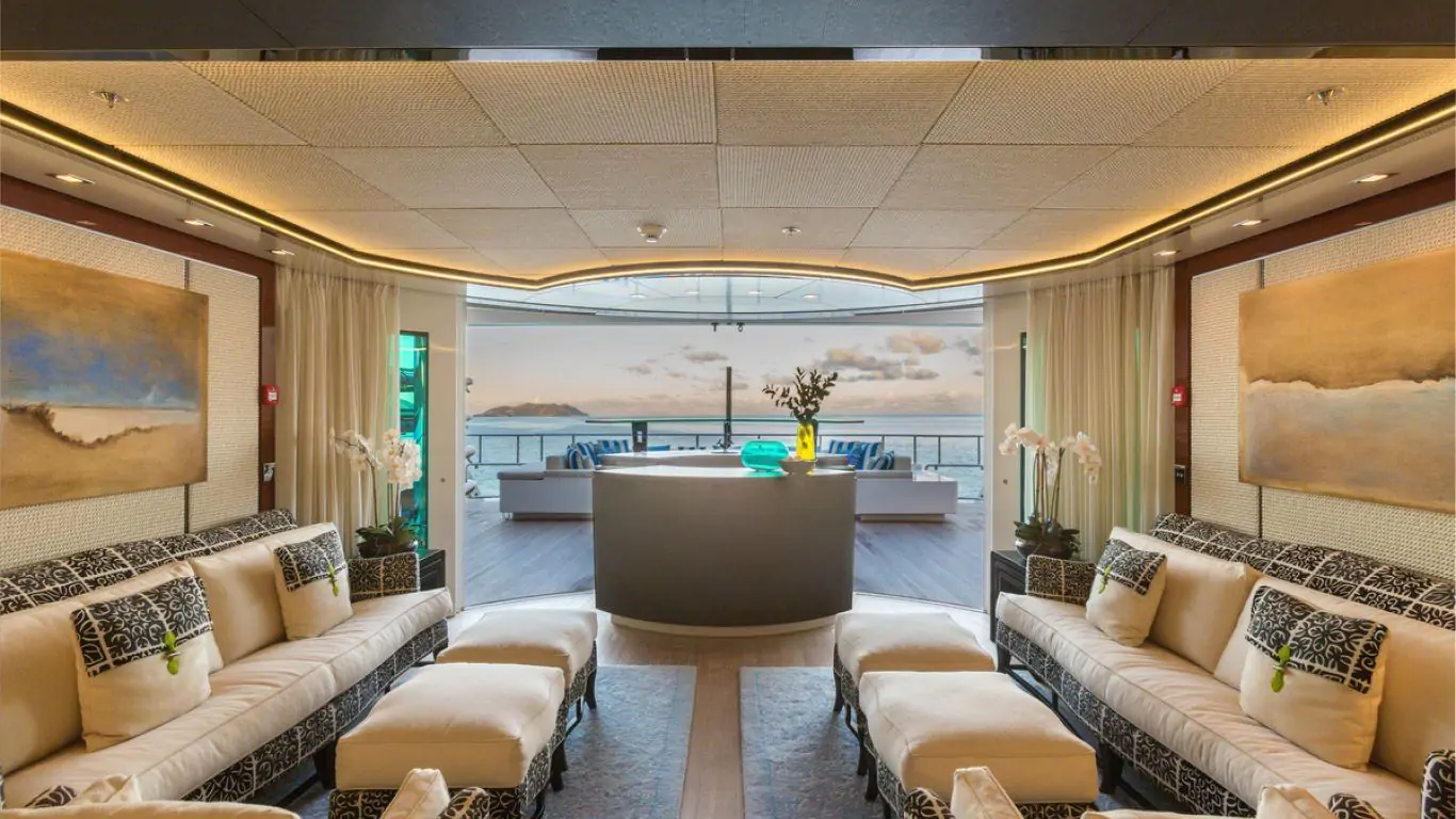 Yacht Party Girl 205 | Yachts