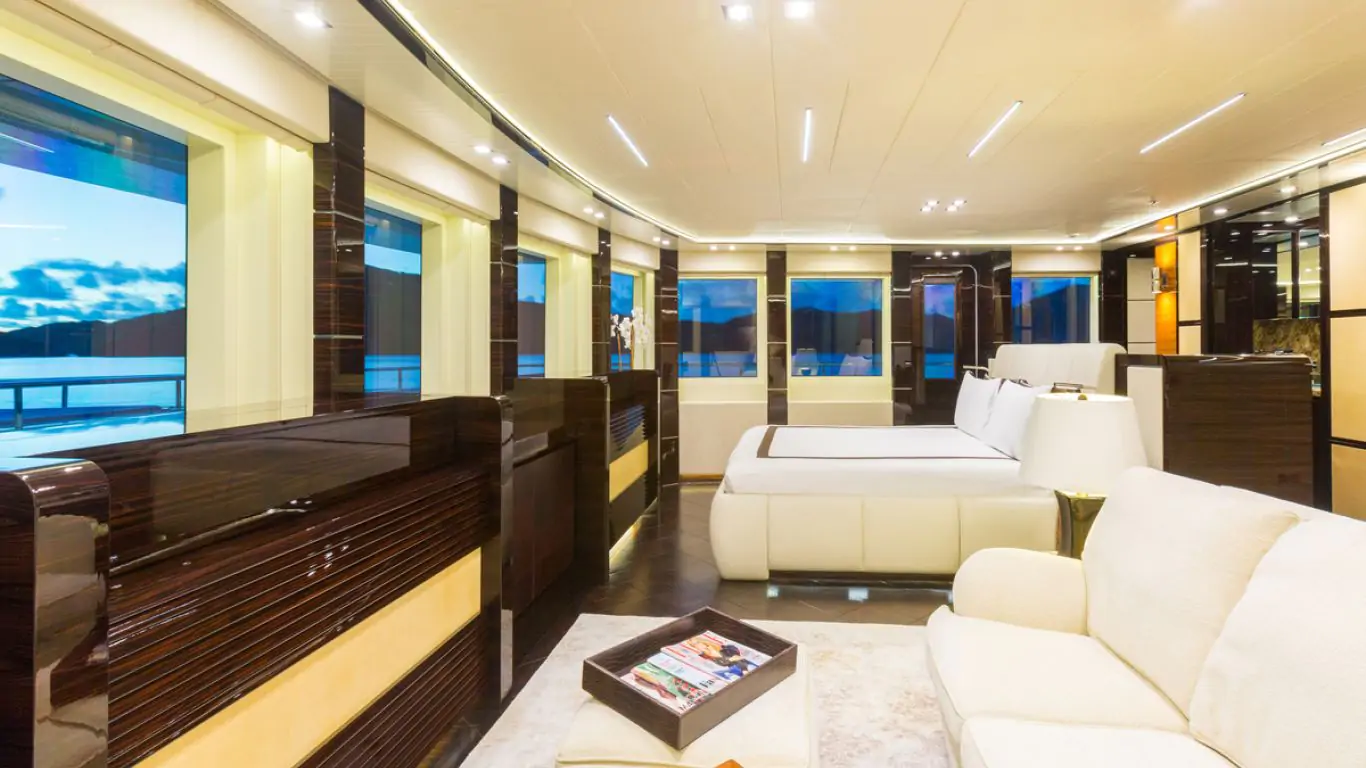 Yacht Party Girl 205 | Yachts