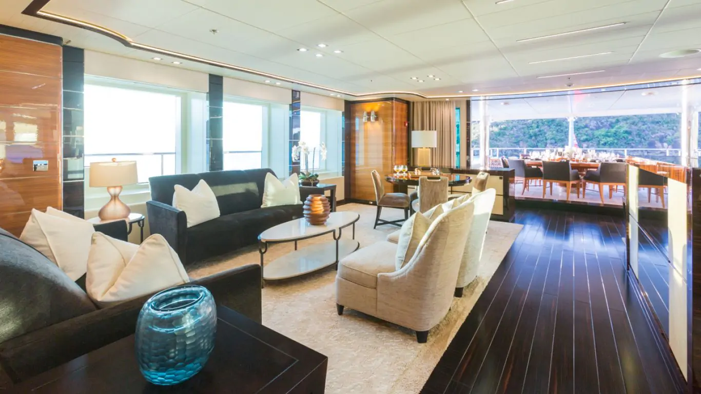 Yacht Party Girl 205 | Yachts