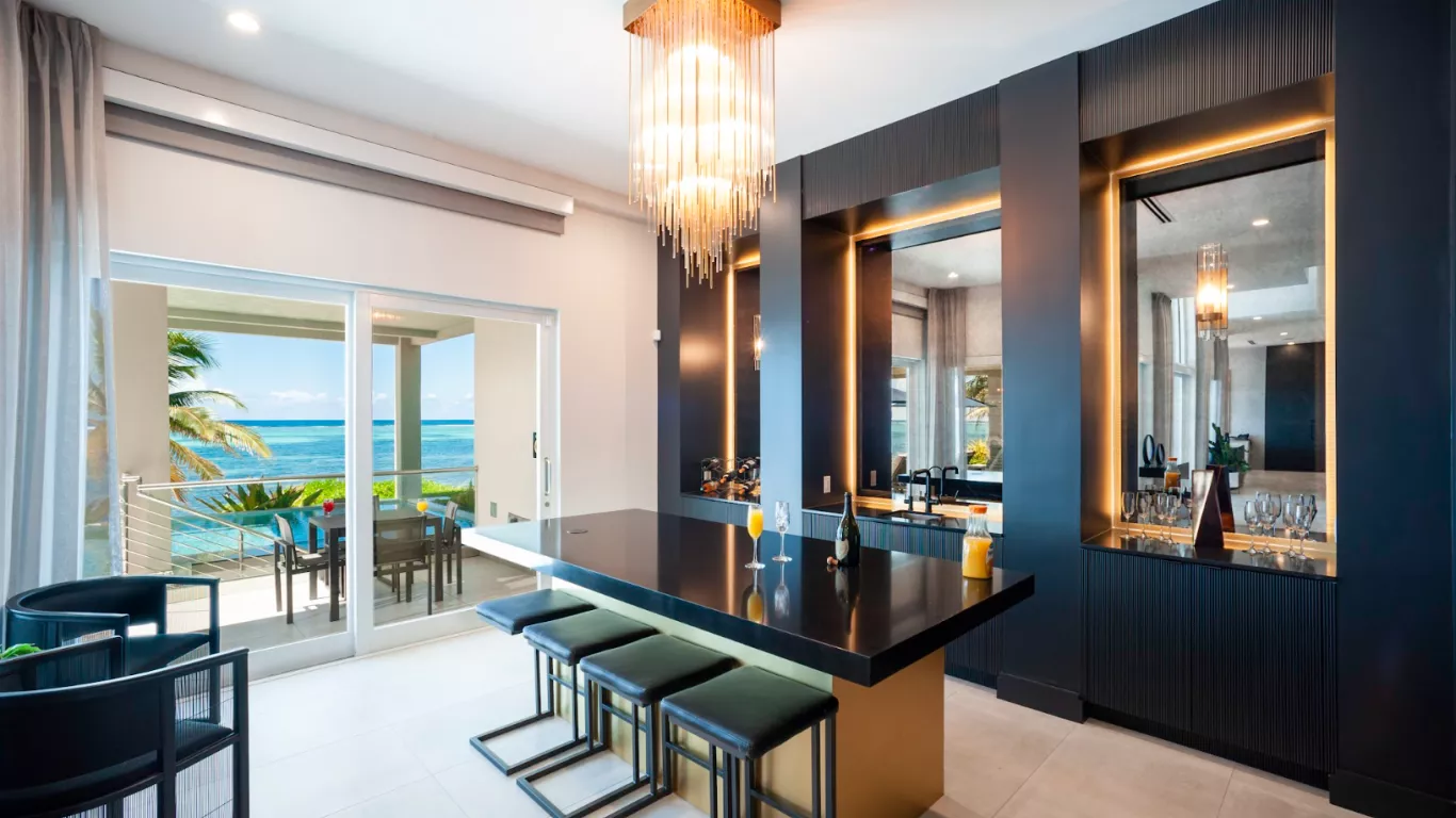 The Grand Palm Residence | Cayman Islands