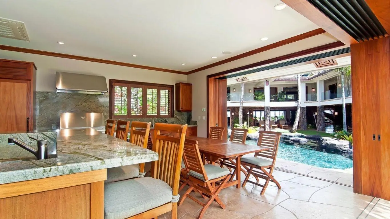 The Royal Kailua Estate | Oahu