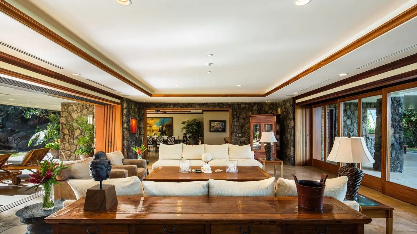 The Royal Kailua Estate | Oahu
