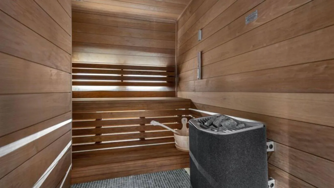 Chalet Pure White Crystal | Rest of France