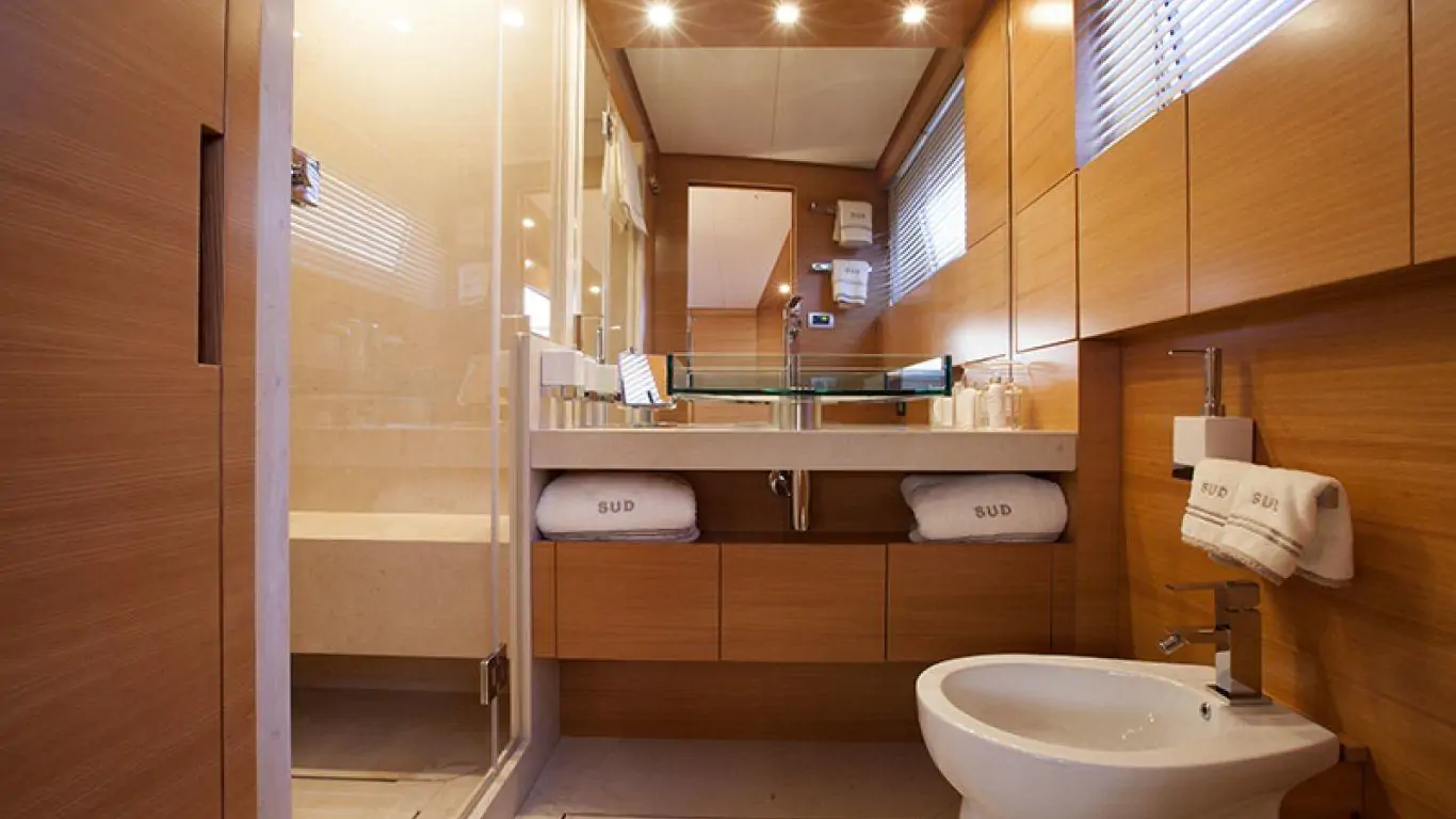 Yacht Sud 98 | Yachts