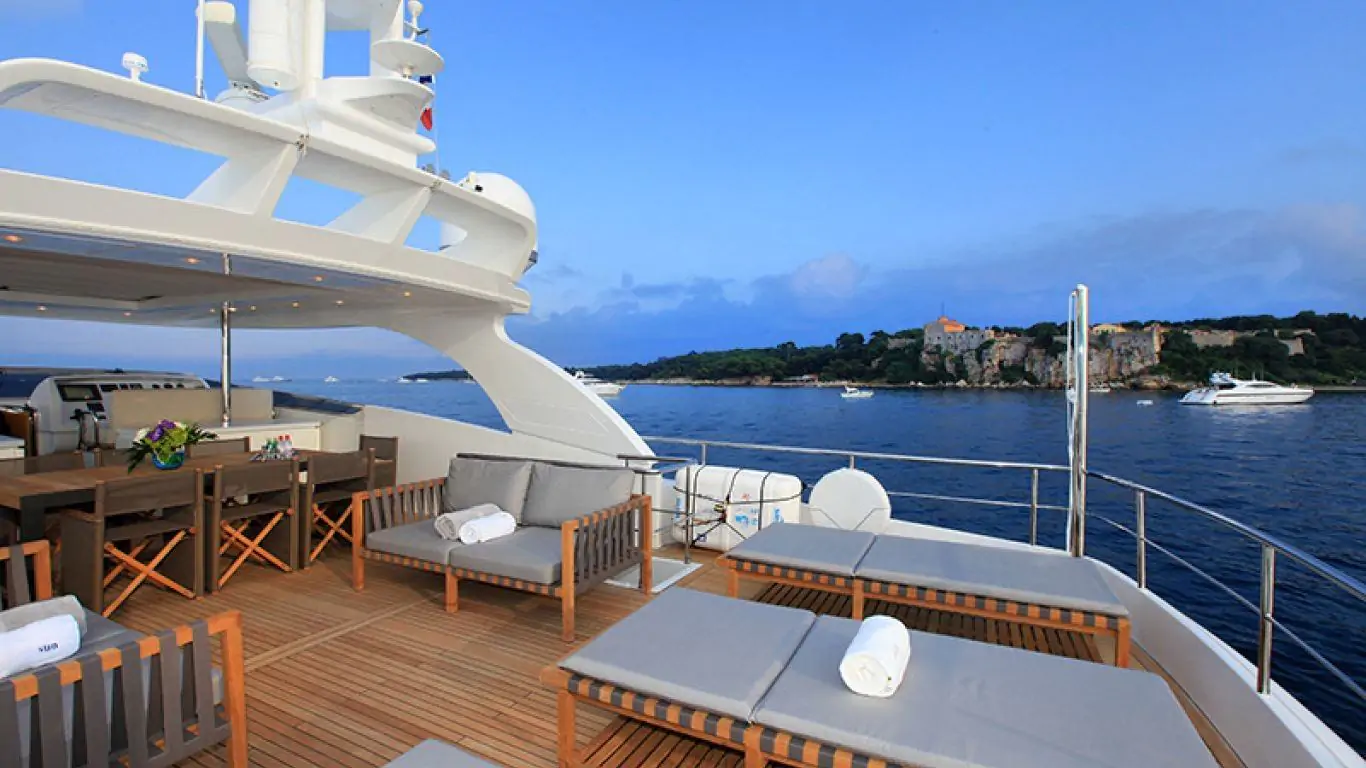 Yacht Sud 98 | Yachts