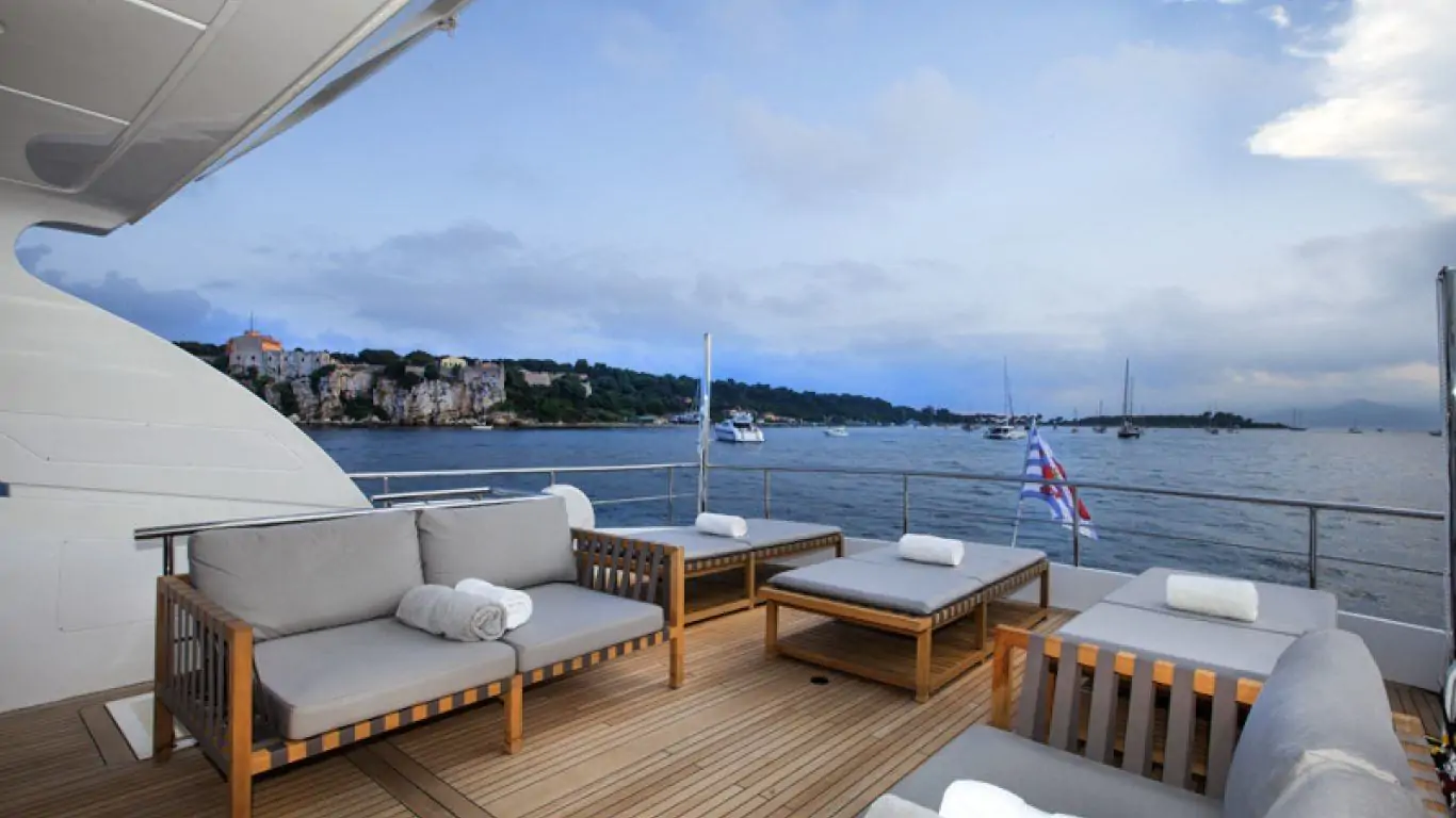 Yacht Sud 98 | Yachts