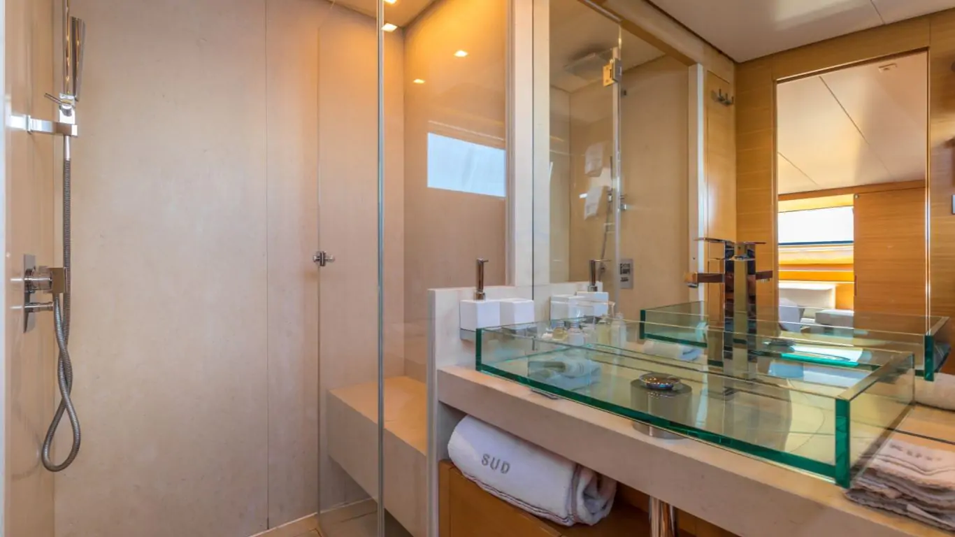 Yacht Sud 98 | Yachts