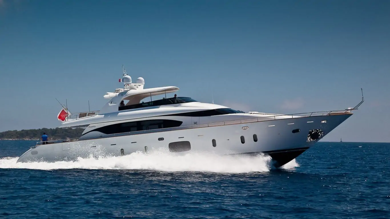Yacht Aubrey 94 | Yachts