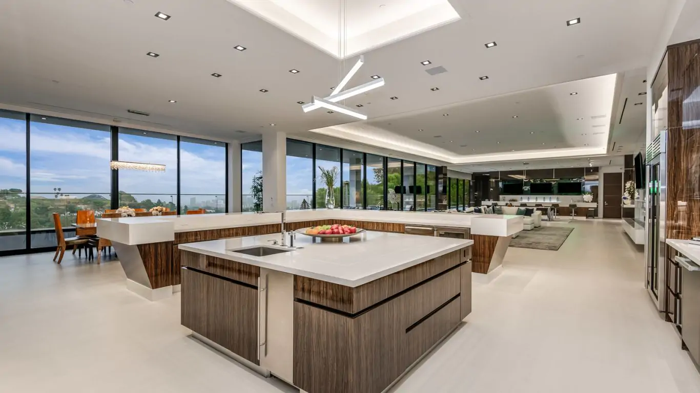 Villa Dominica | Los Angeles