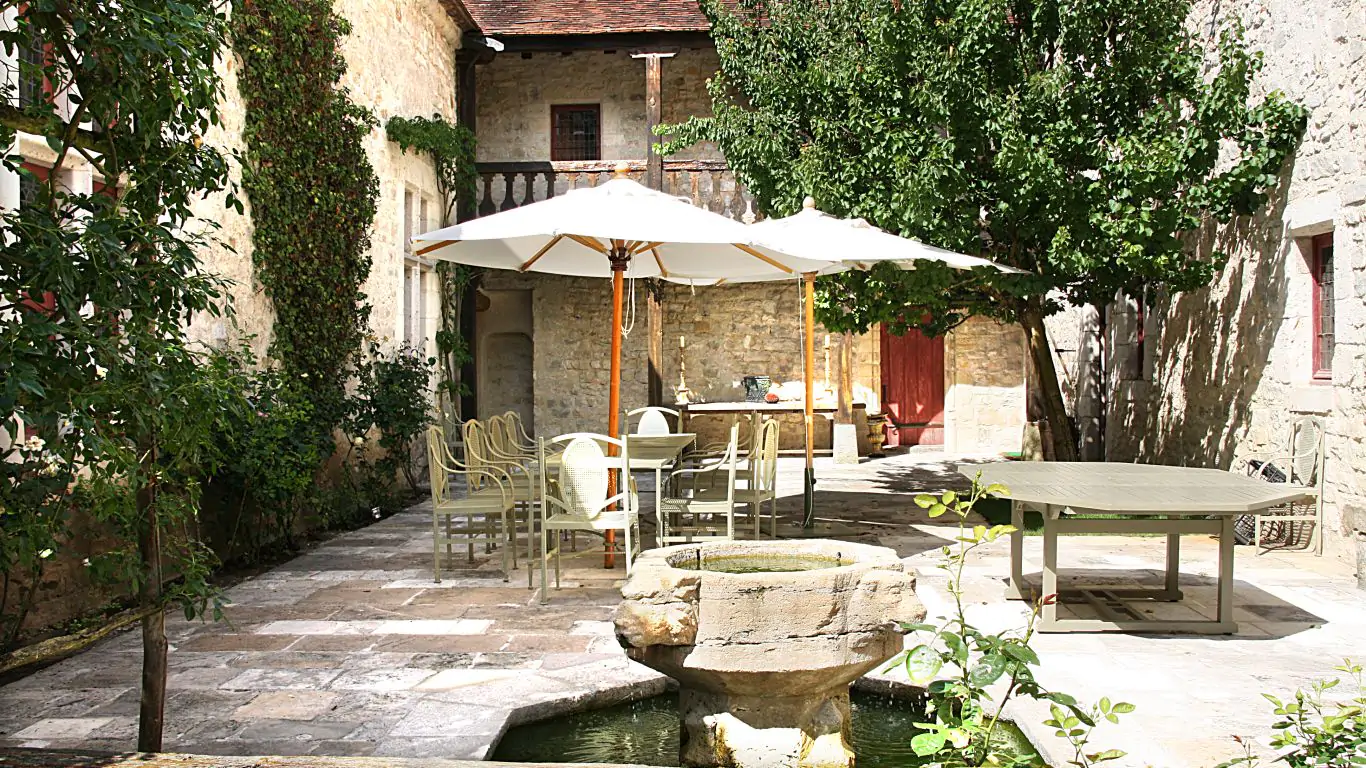 Chateau Ophelia | Paris