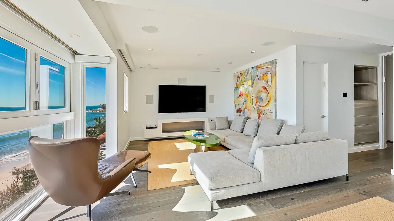 Villa Jocelyn | Malibu