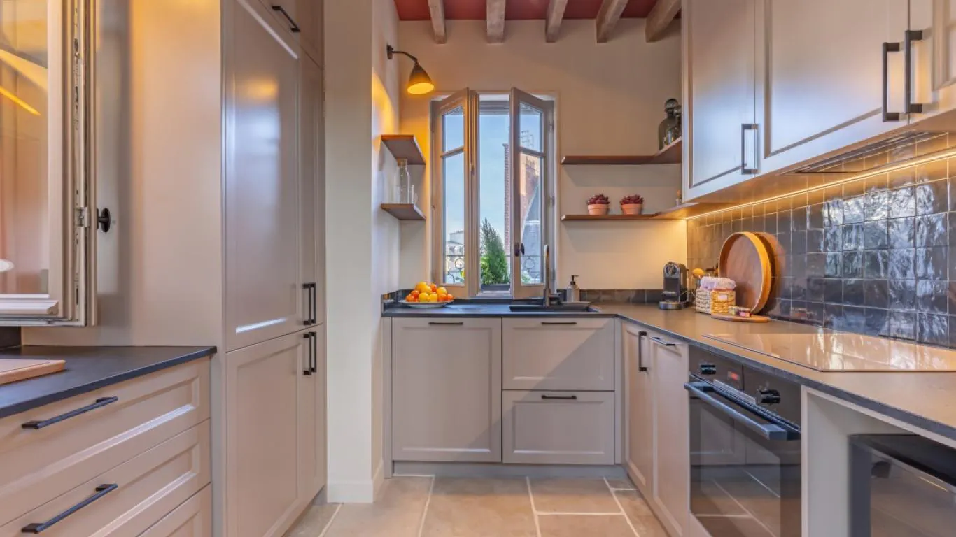 Apartment Noah | Paris