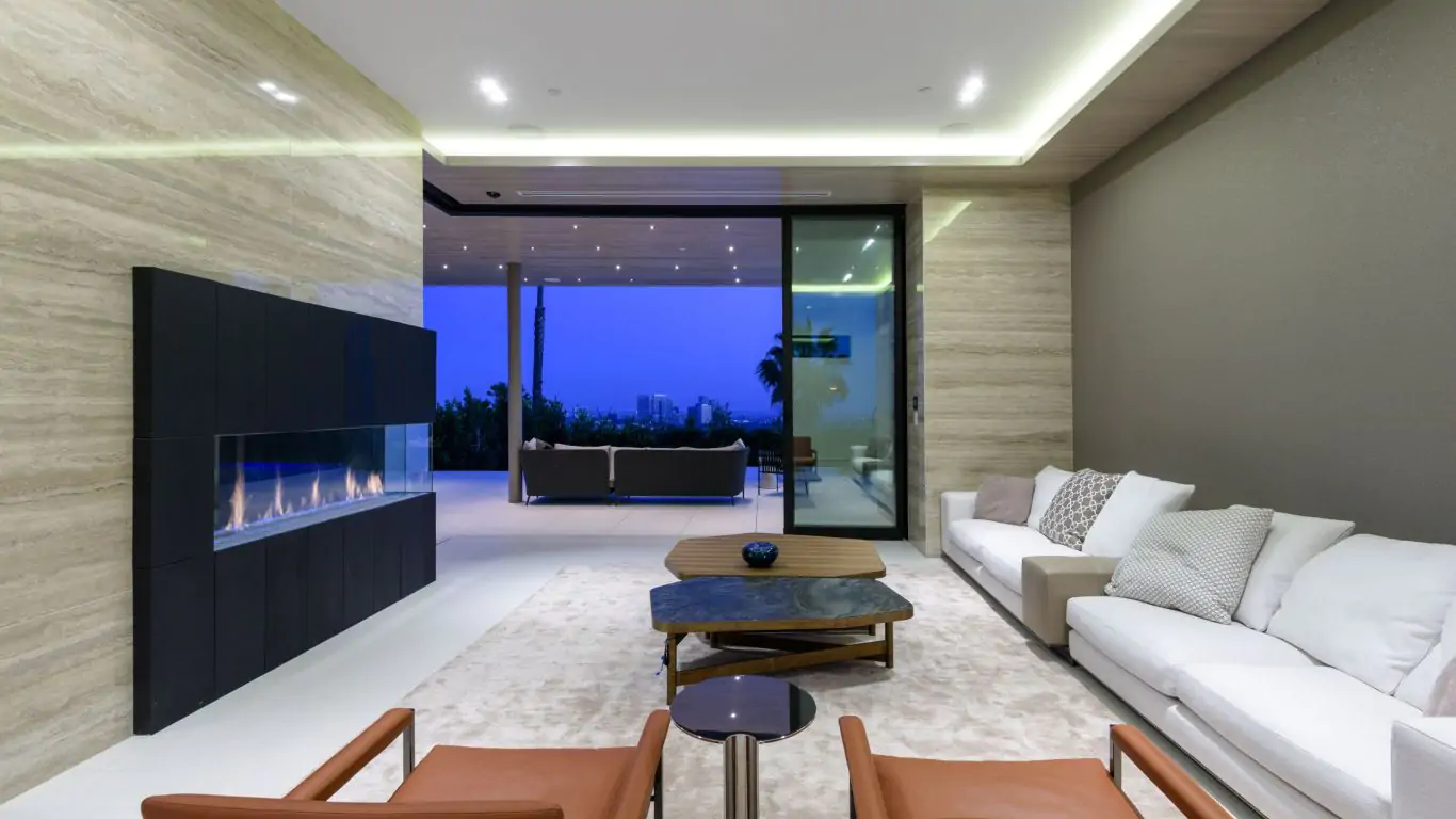 Villa Denise | Los Angeles