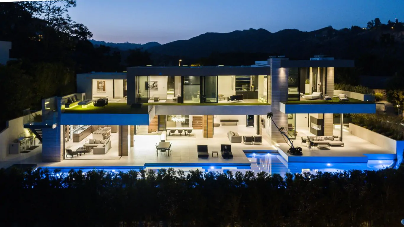 Villa Denise | Los Angeles