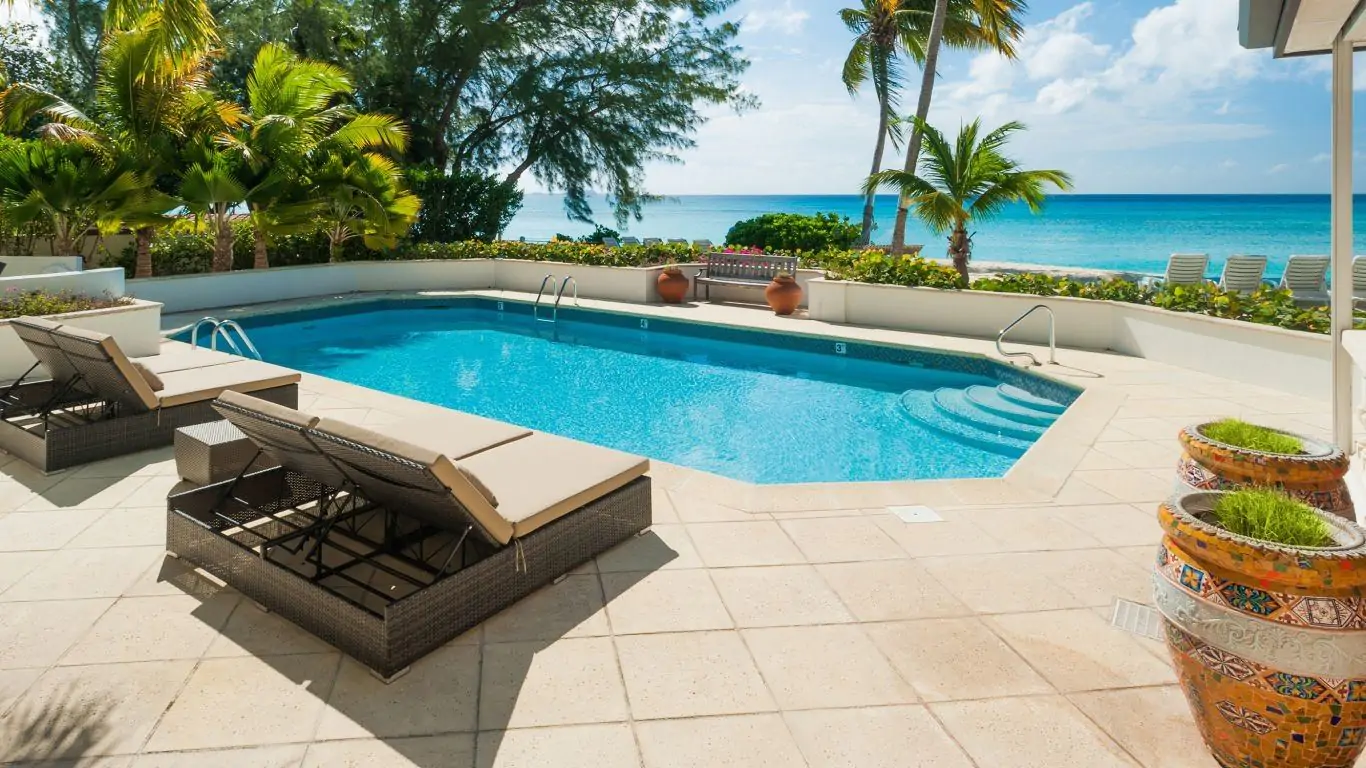Villa Coconut Walk | Cayman Islands