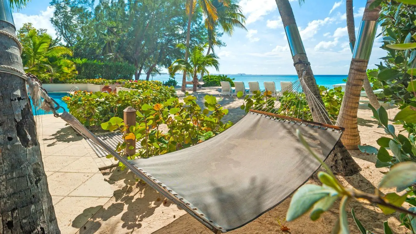 Villa Coconut Walk | Cayman Islands