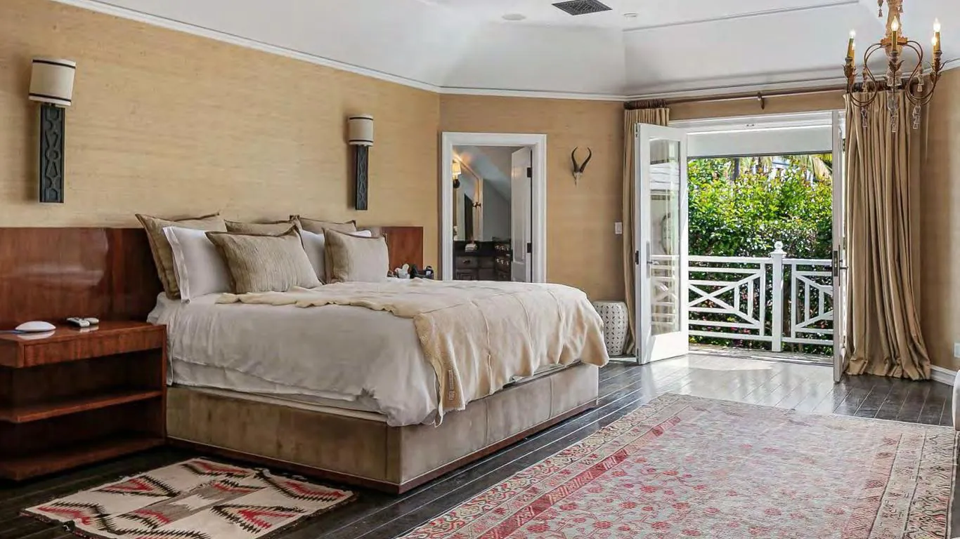 Villa Antonina | Los Angeles