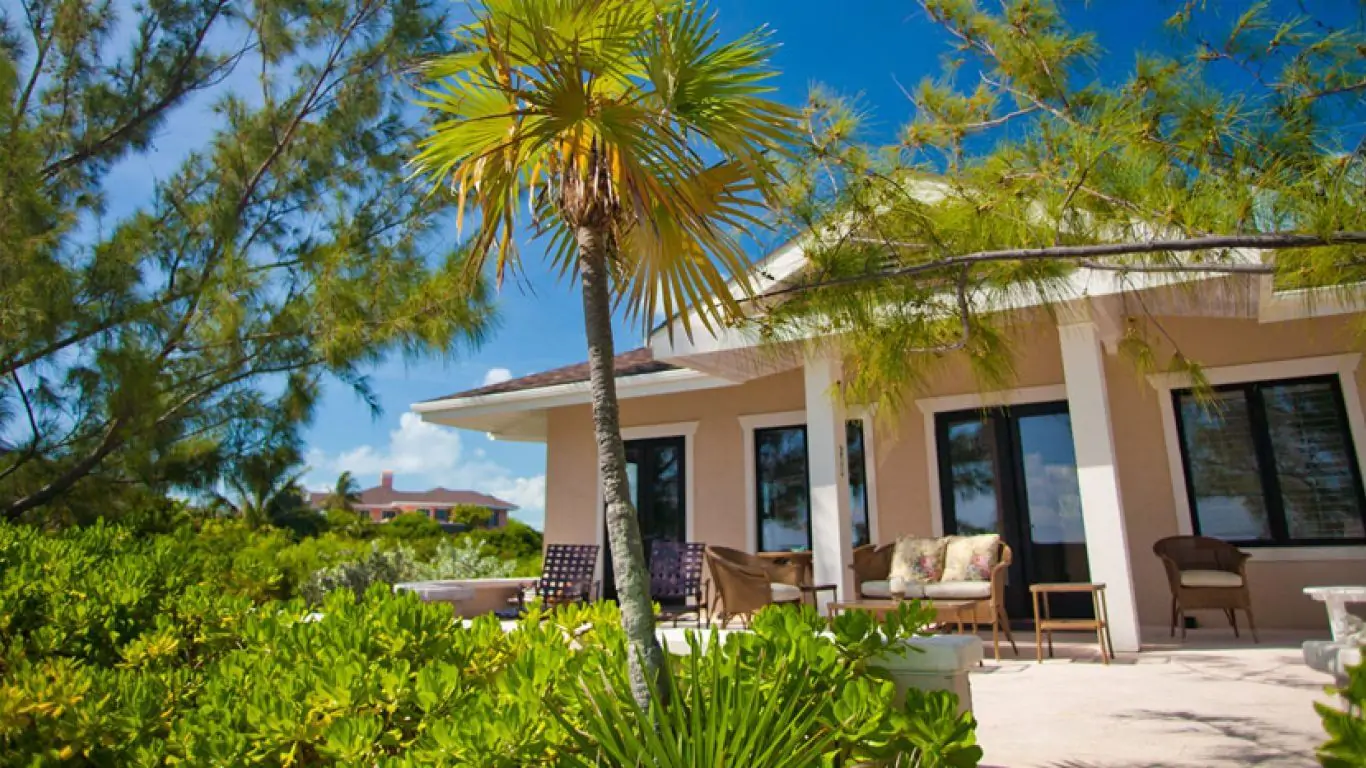 Fowl Cay | Bahamian Islands