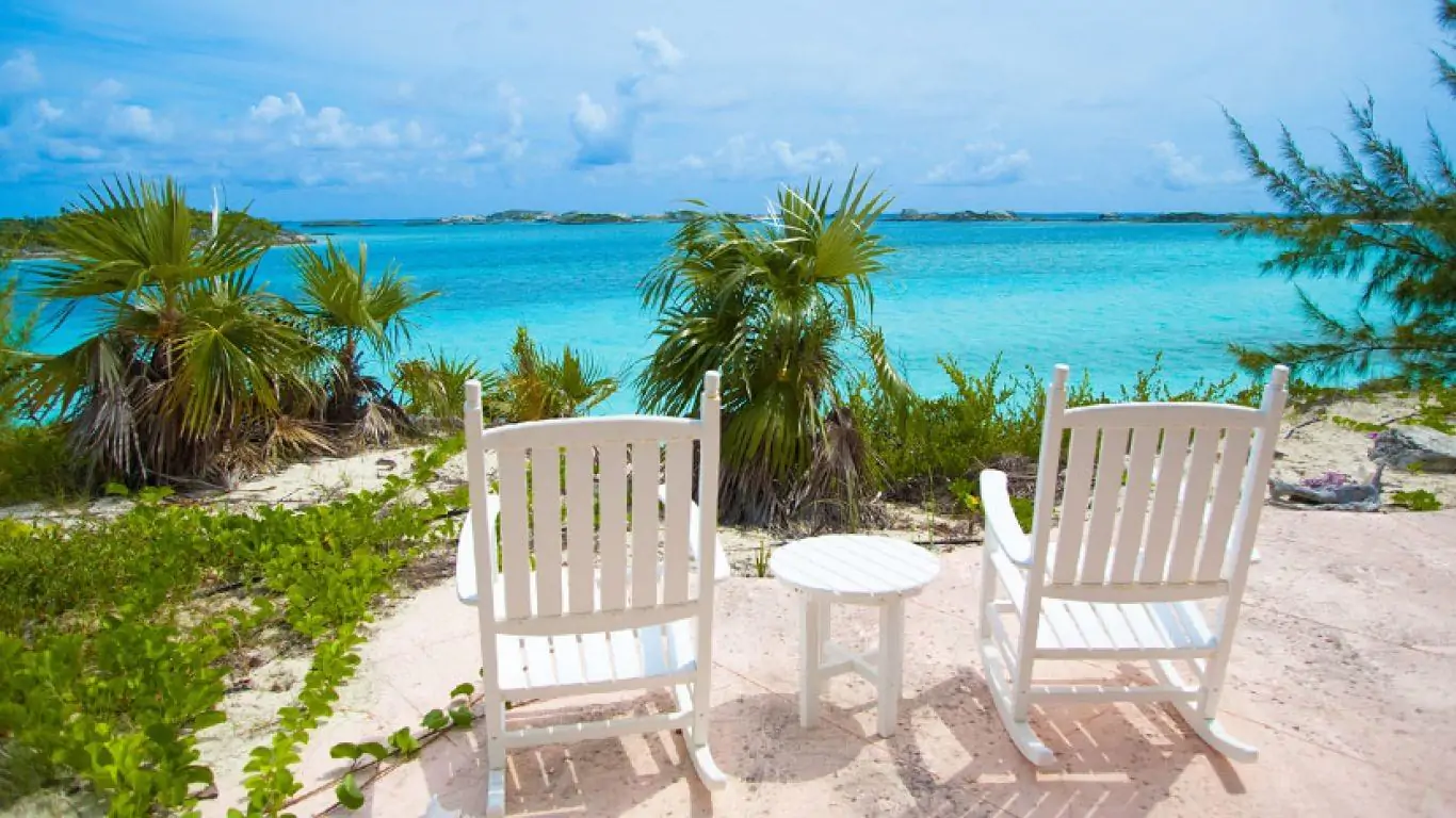 Fowl Cay | Bahamian Islands