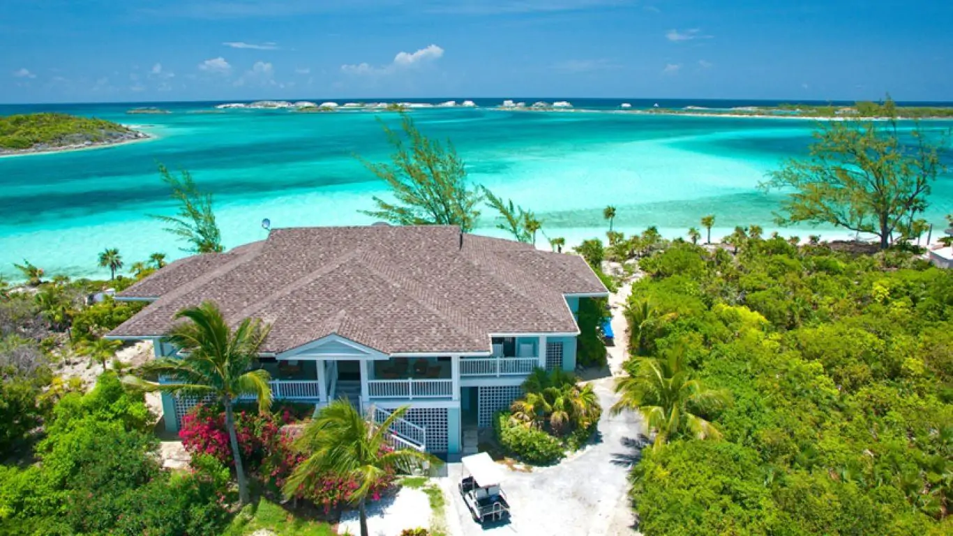 Fowl Cay | Bahamian Islands