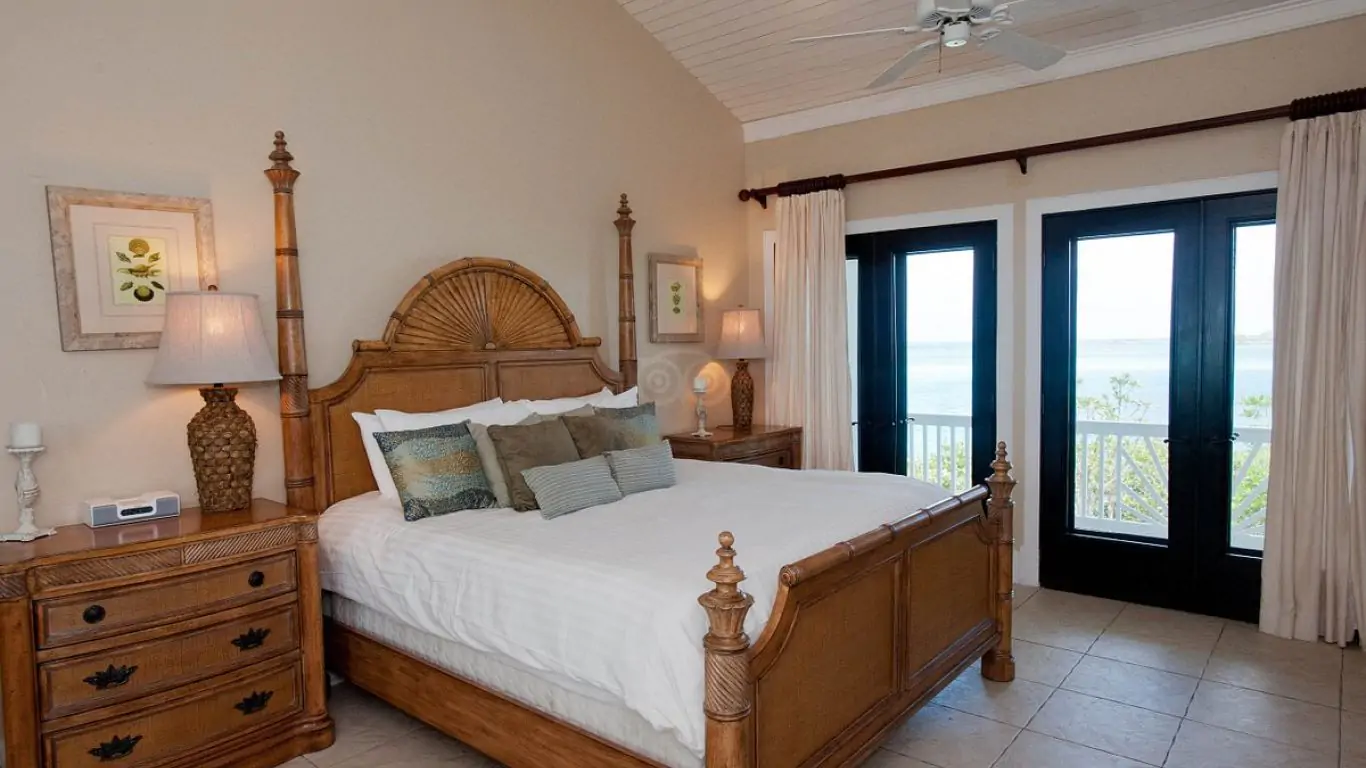 Fowl Cay | Bahamian Islands
