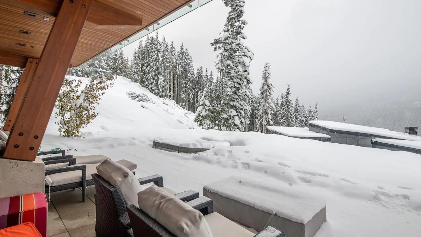 Villa Hermione | Whistler