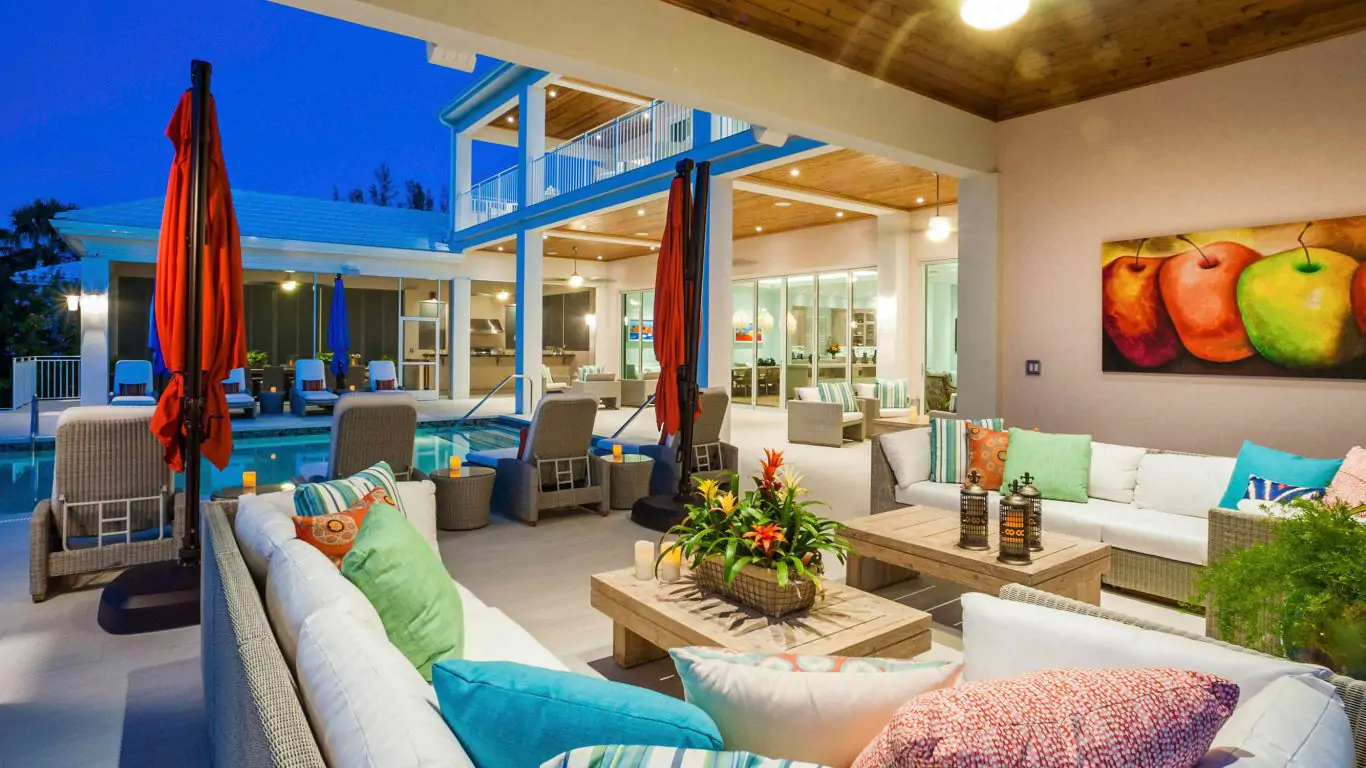 Kaia Kamina | Cayman Islands