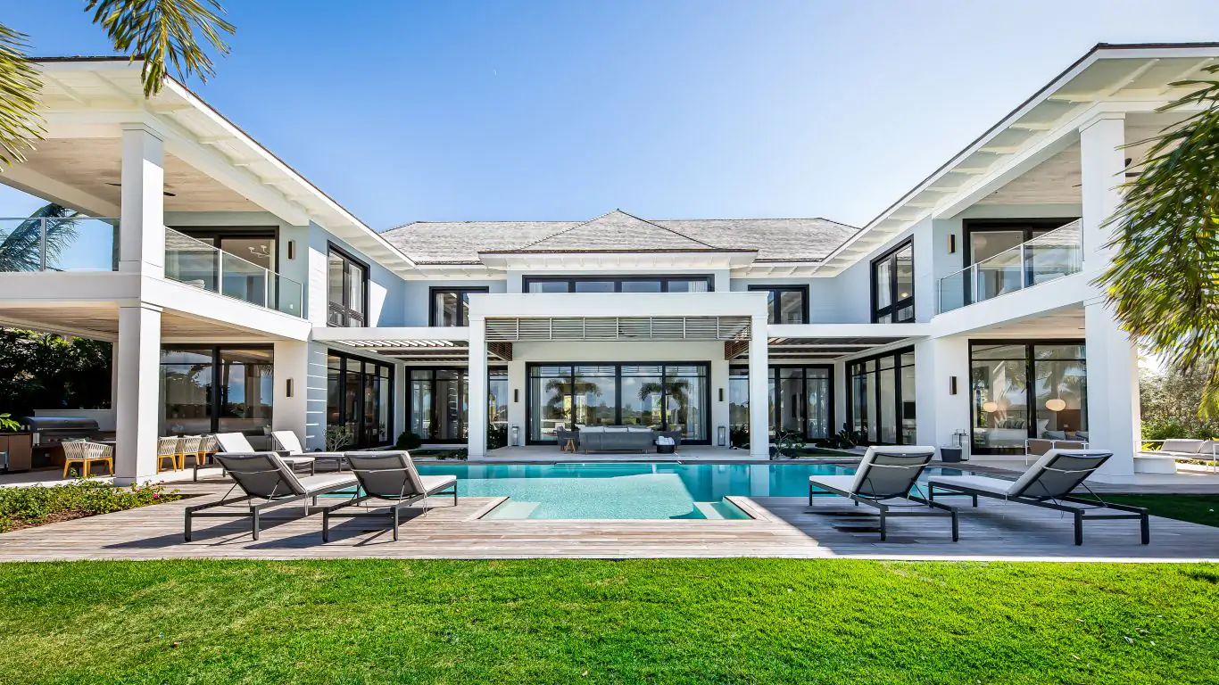 Villa Via | Bahamas