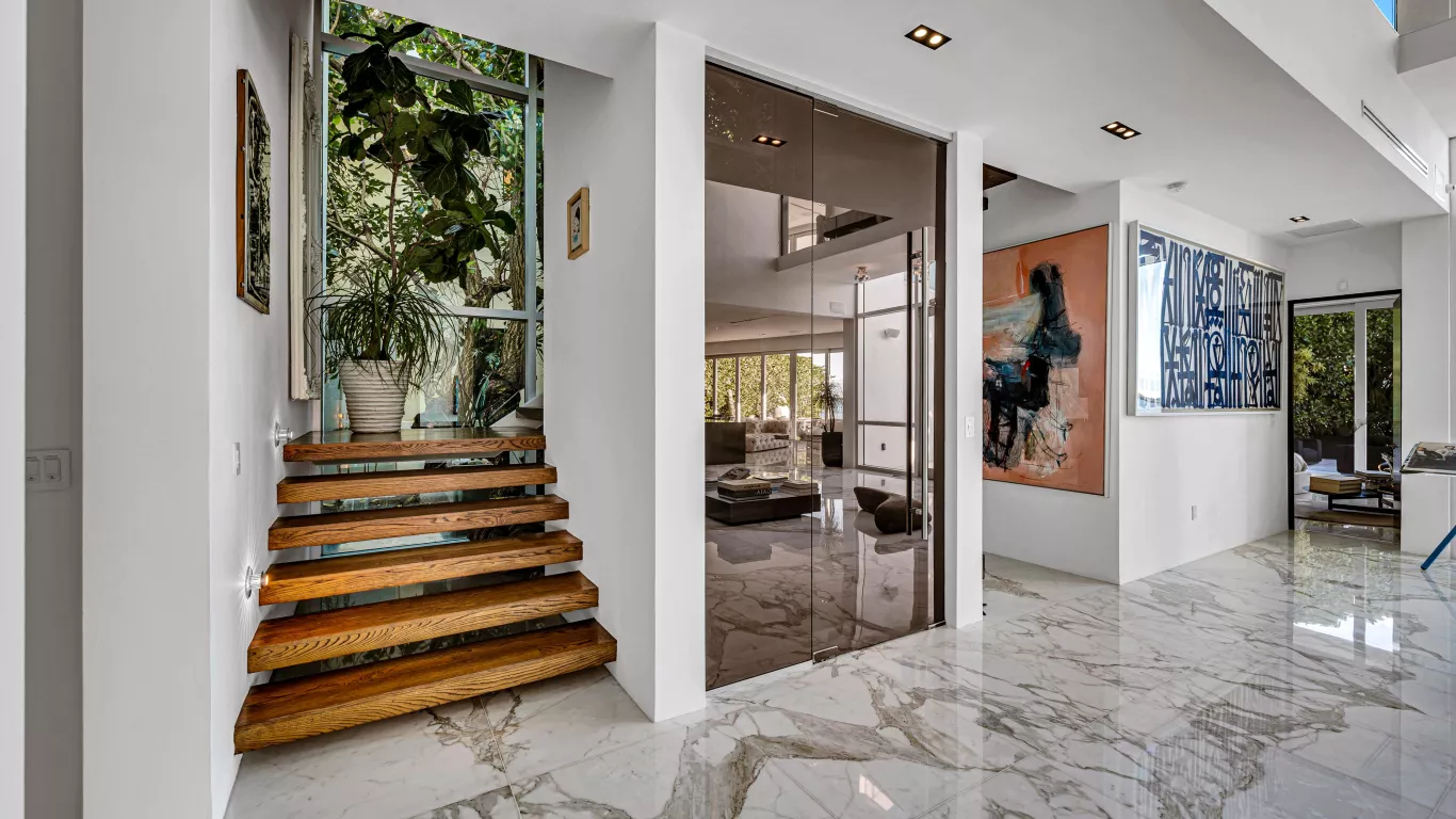 Villa Corra | Miami