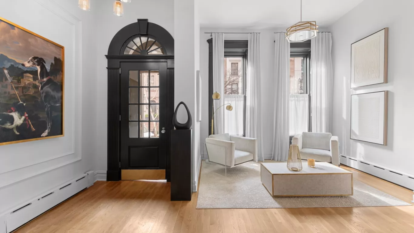 Townhouse Sadie | New York City
