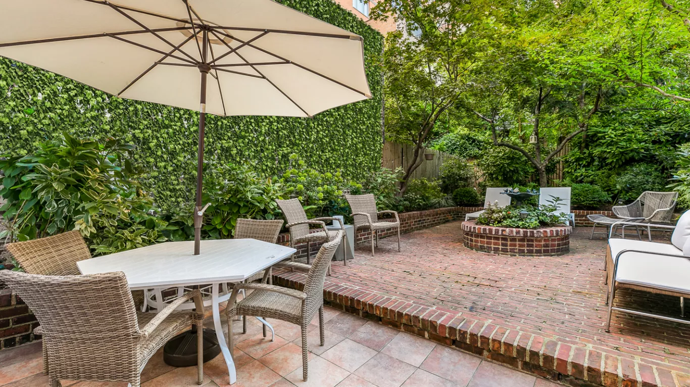 Townhouse Sadie | New York City