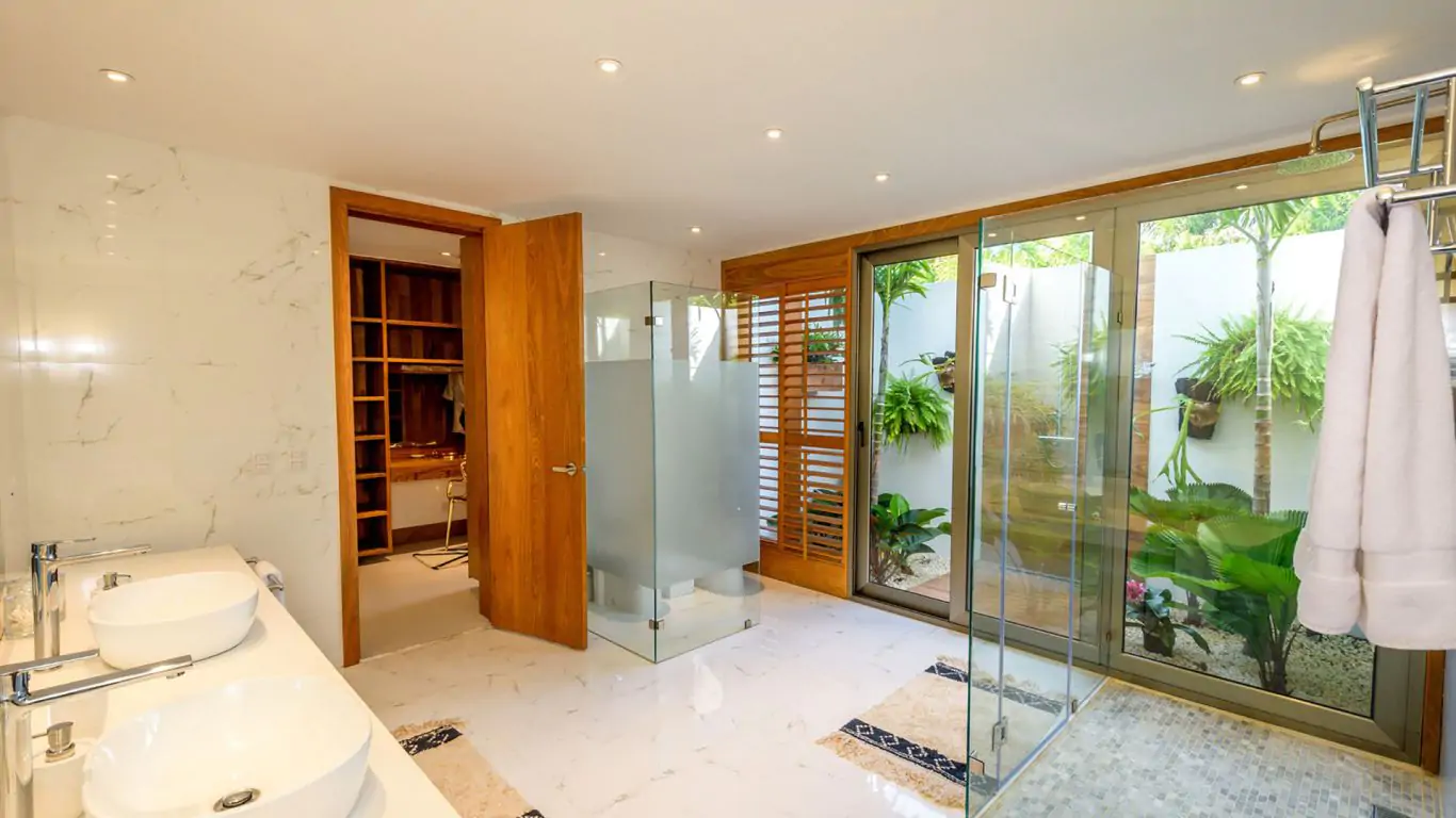 Villa Le Blanc | Casa De Campo