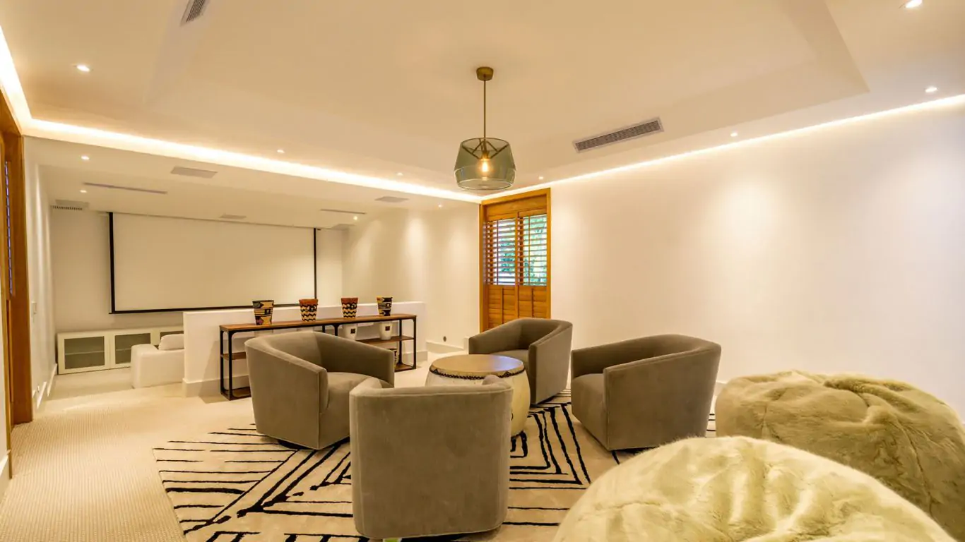 Villa Le Blanc | Casa De Campo