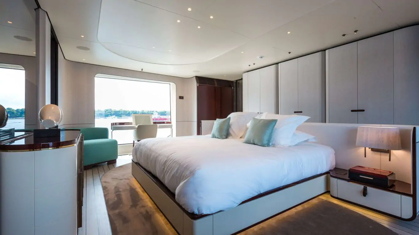 Yacht Heed 114 | Yachts