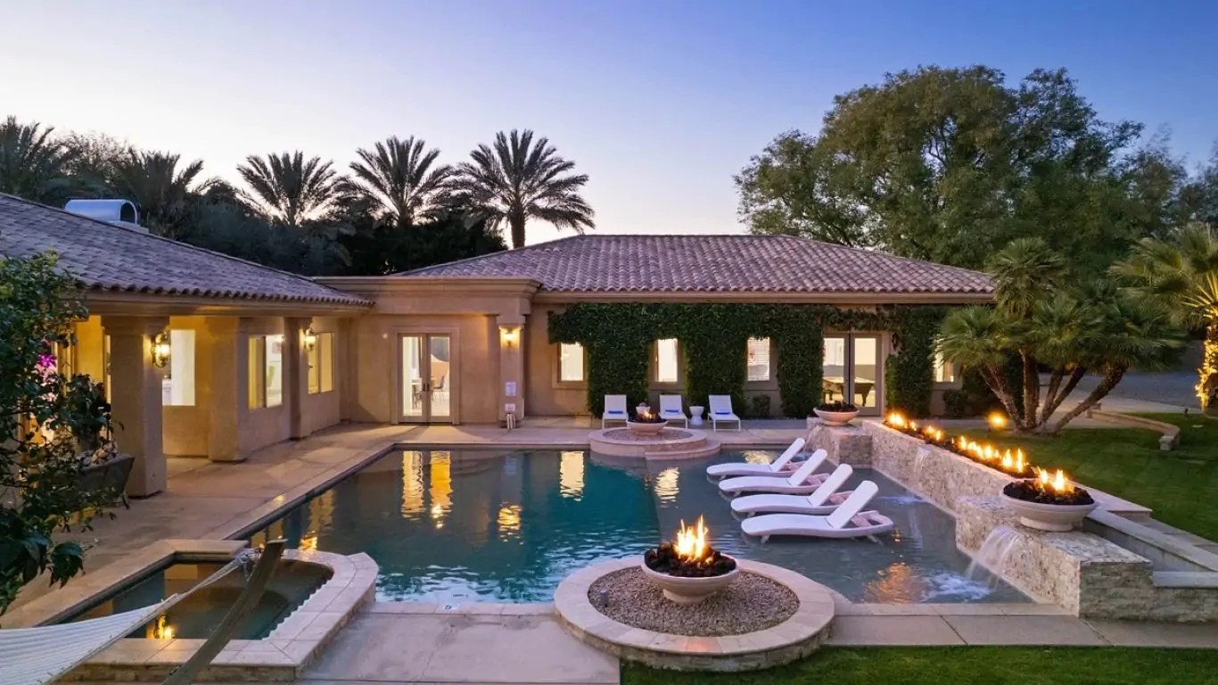 The Date Palm Estate | Palm Springs