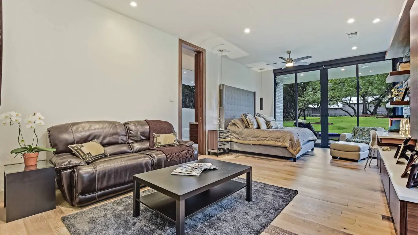 Villa Elena | Austin