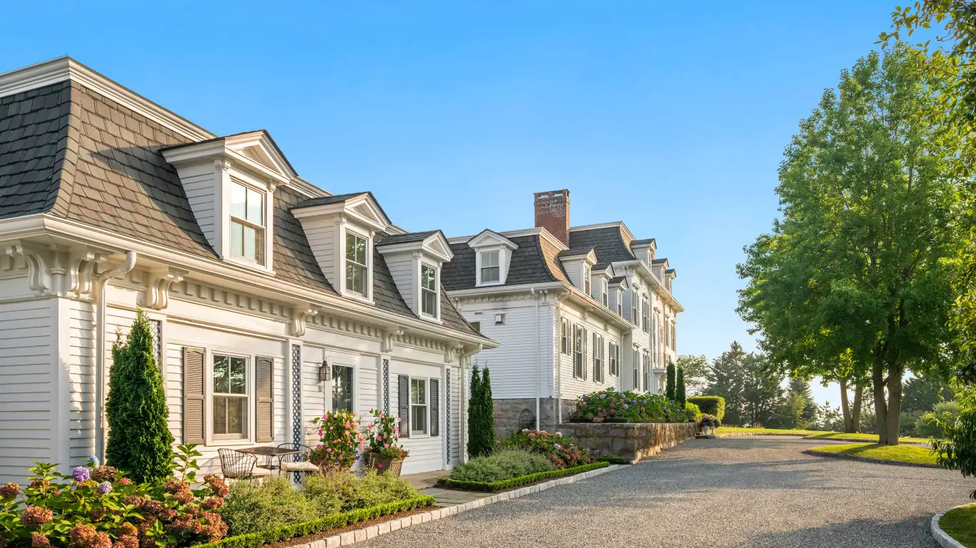 Villa Salt Acres | Connecticut