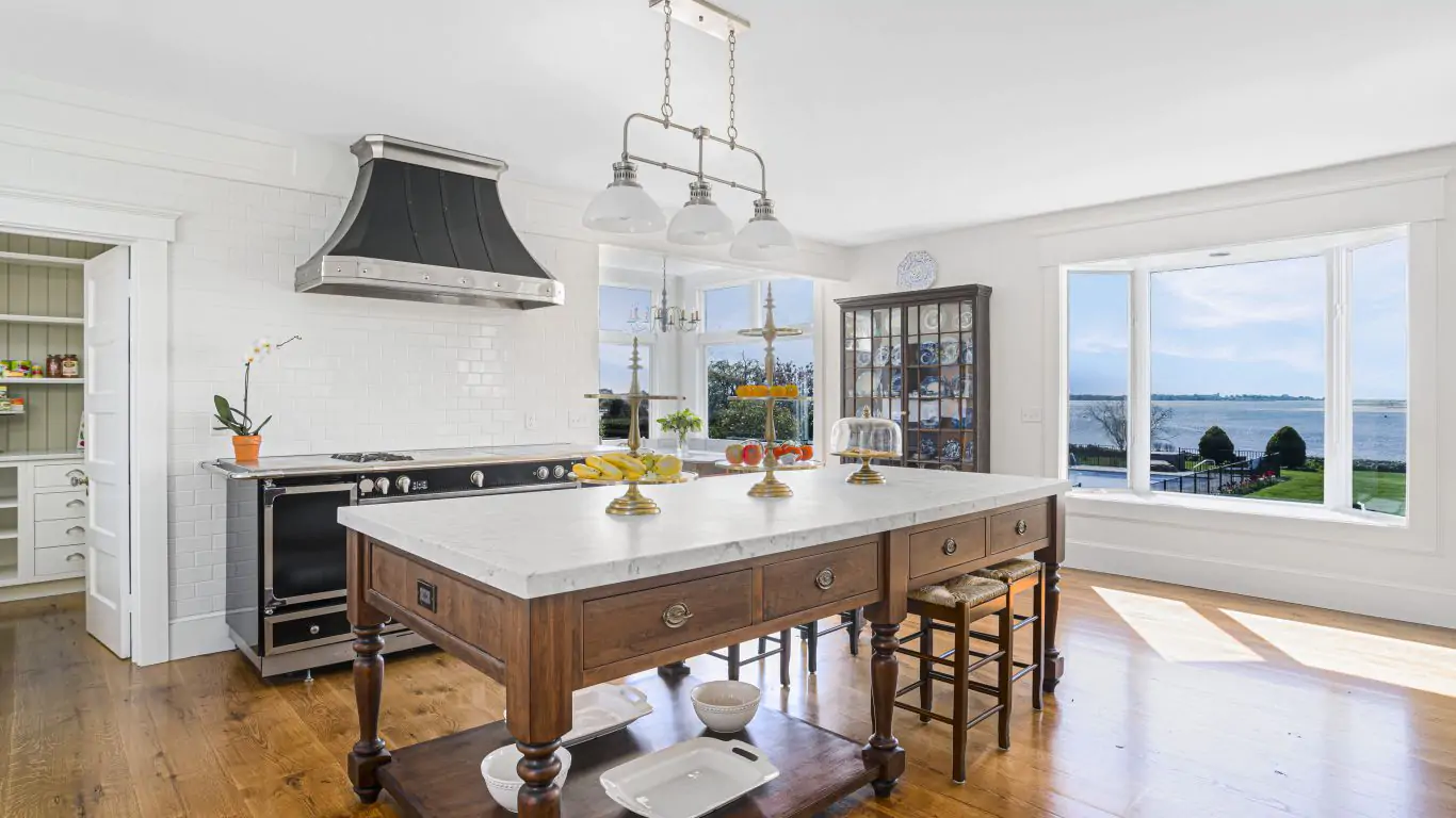 Villa Salt Acres | Connecticut