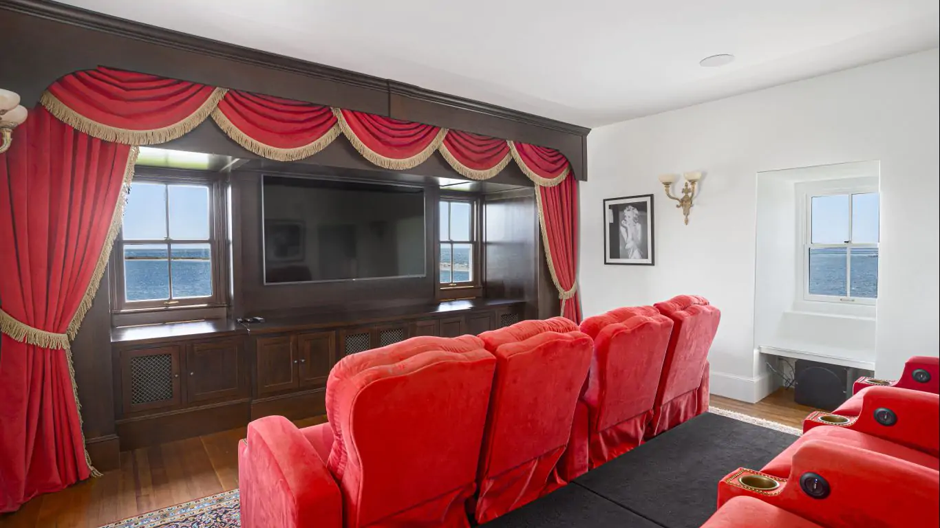 Villa Salt Acres | Connecticut