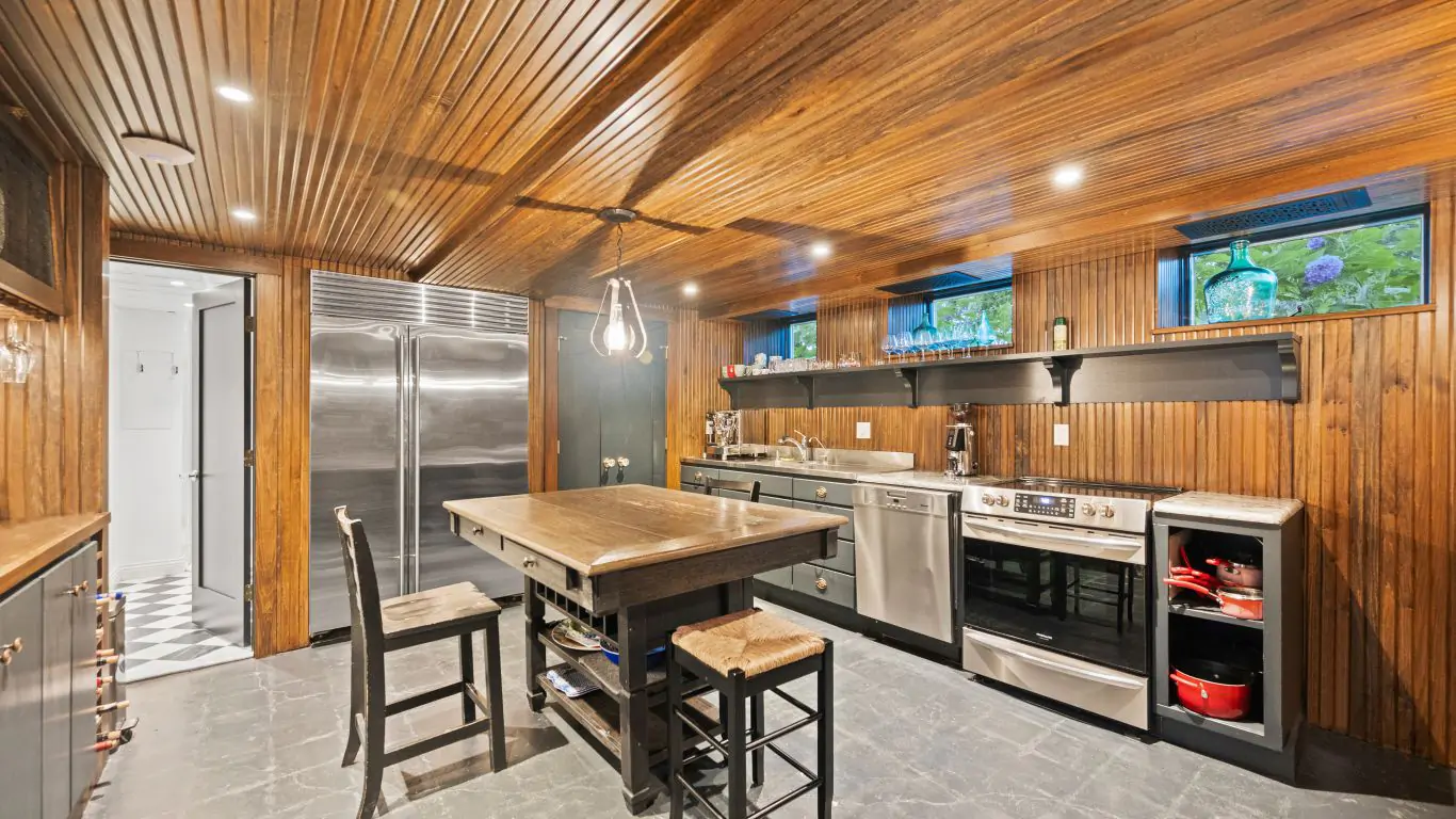 Villa Salt Acres | Connecticut