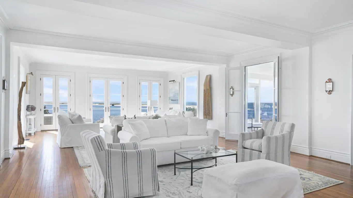 Villa Salt Acres | Connecticut