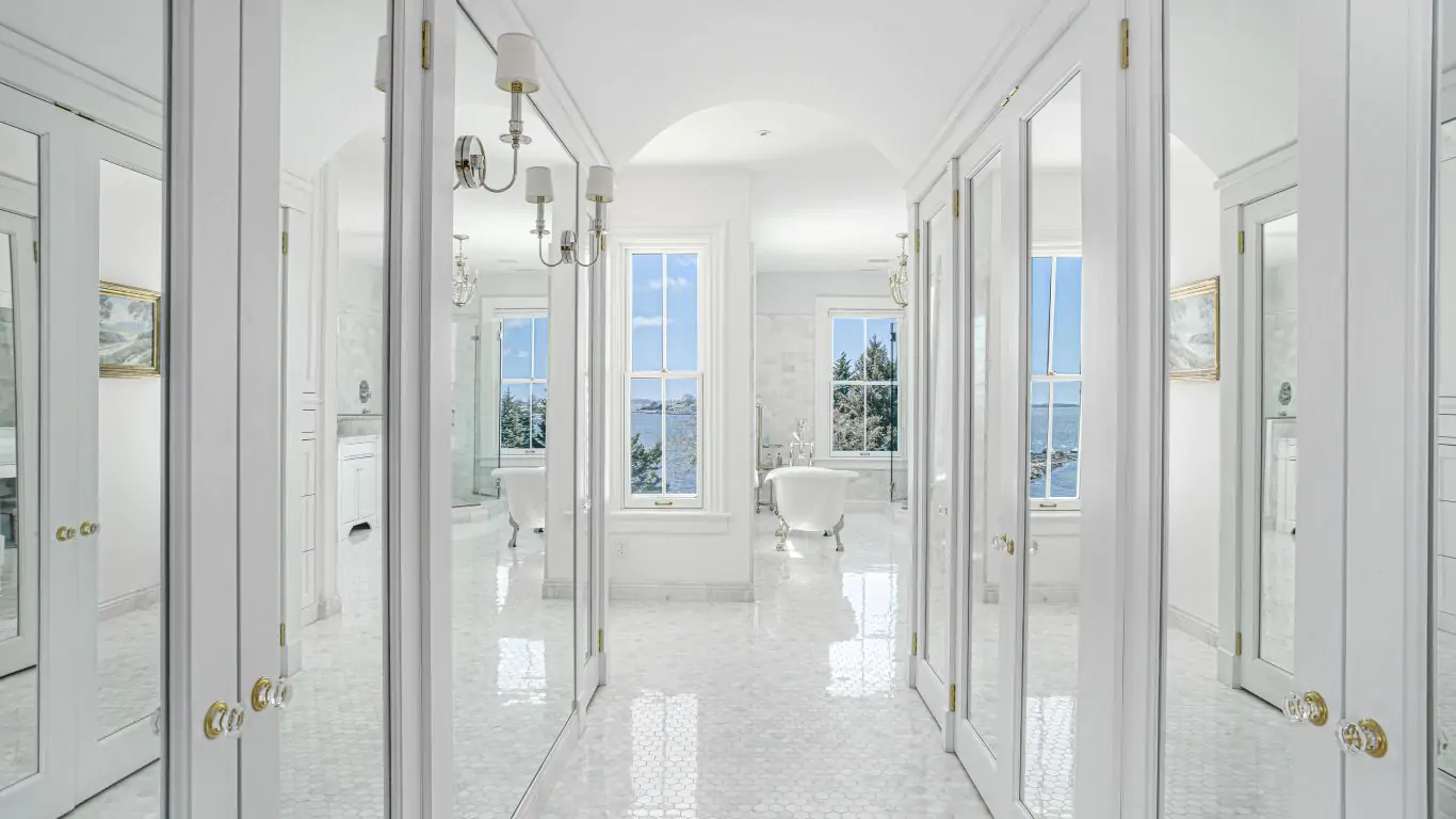 Villa Salt Acres | Connecticut